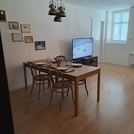 Corner Of - * 博维茨
